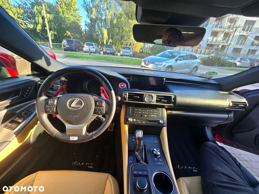 Lexus RC 200t / 300 F Sport - 4