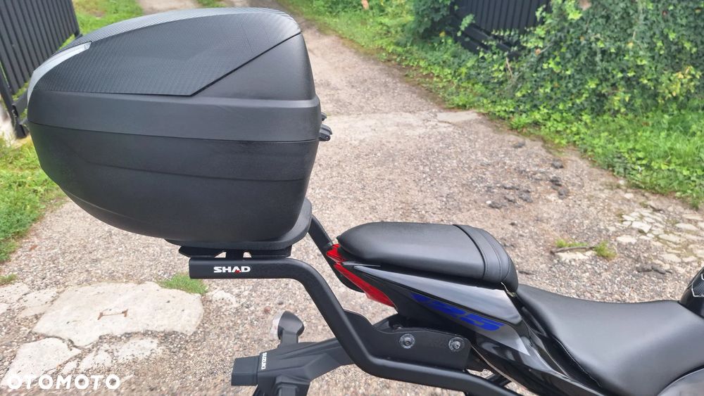 Suzuki GSX - 9