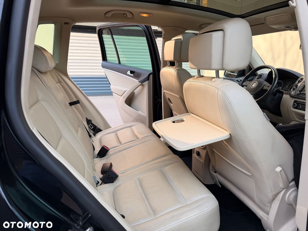 Volkswagen Tiguan 2.0 TDI DPF BlueMotion Technology Exclusive - 15