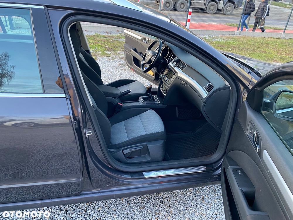 Skoda Superb 2.0 TDI Exclusive - 15