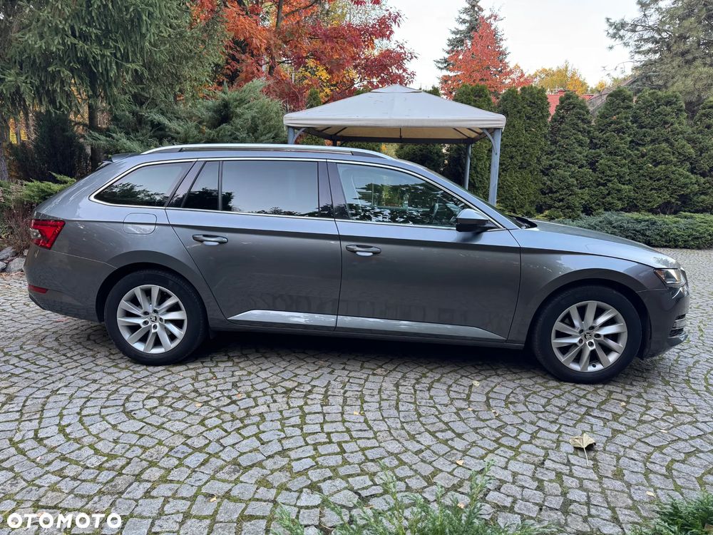 Skoda Superb 1.5 TSI Style DSG - 7