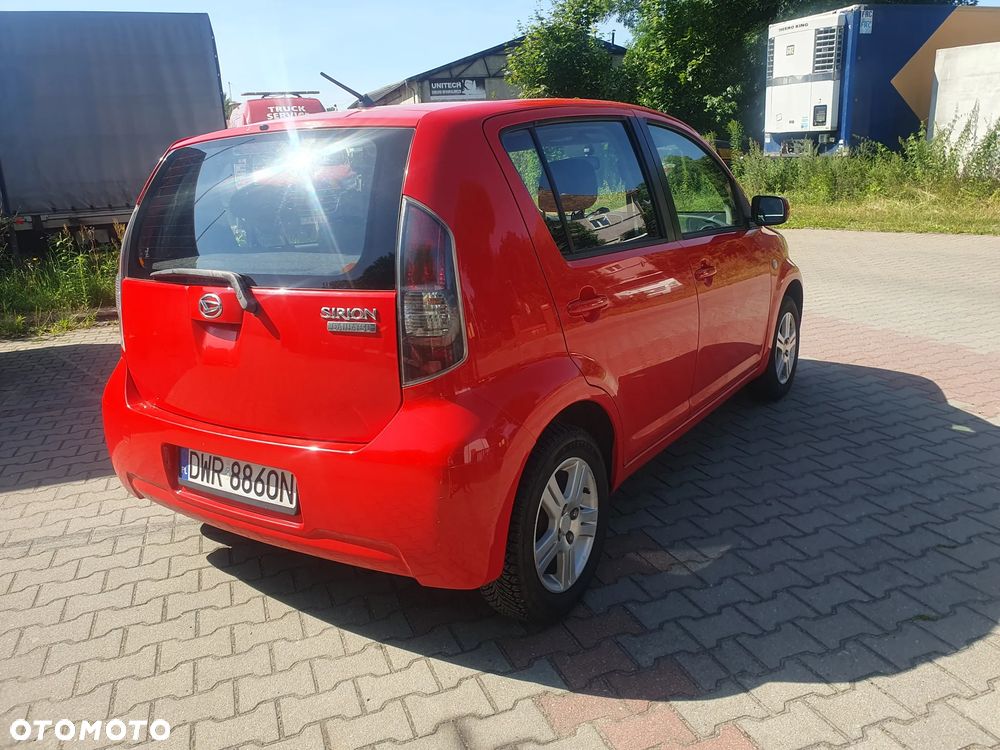 Daihatsu Sirion 1.3 CooLine - 3