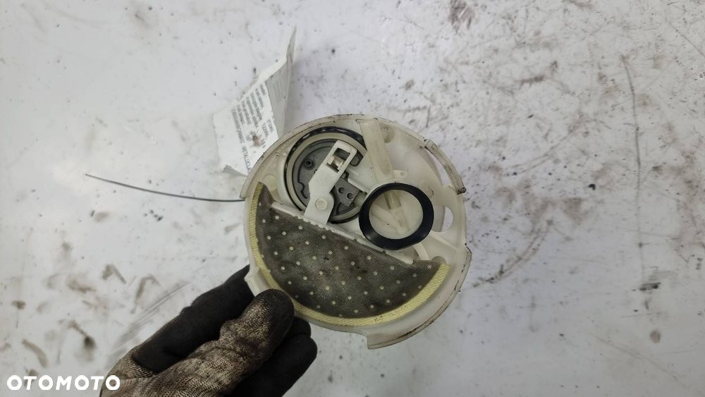 POMPKA PALIWOWA MERCEDES W 221 - 3