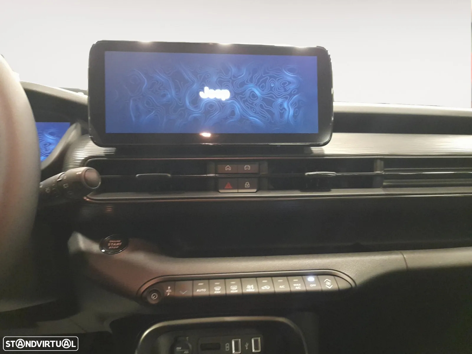 Jeep Avenger 1.2 GSE T3 Altitude - 12