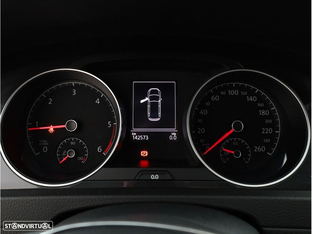 VW Golf Variant 1.6 TDi Confortline - 21