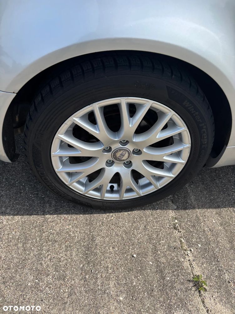 Audi A4 Avant 2.0 TDI DPF quattro - 12