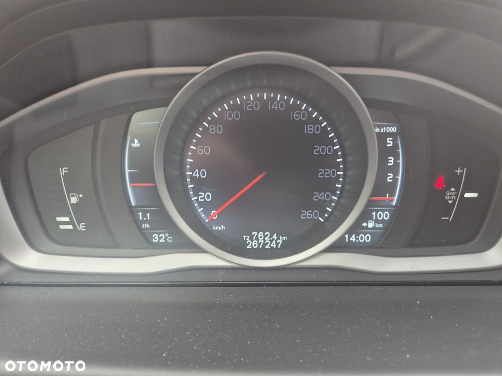 Volvo V70 D4 Drive-E Summum - 12