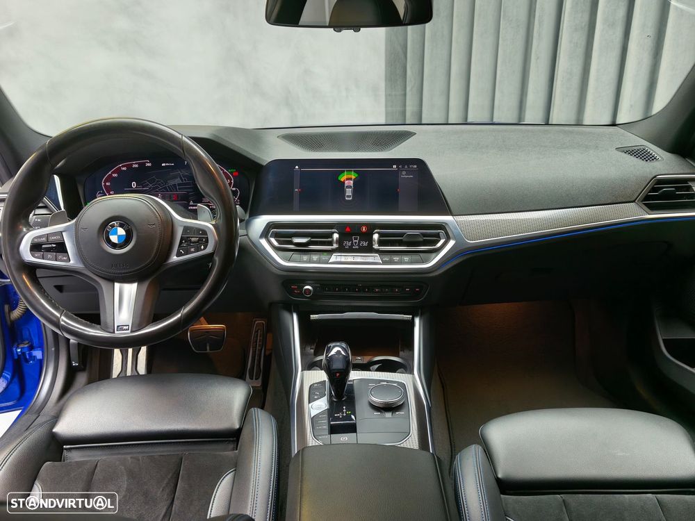 BMW 330 e Pack M Auto - 10