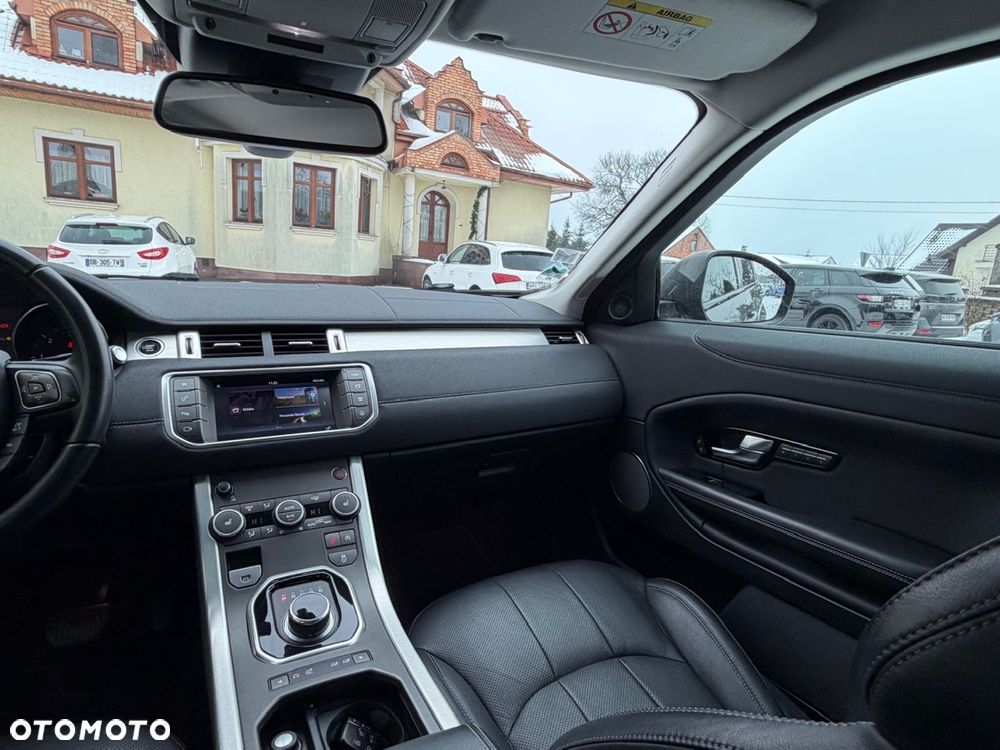 Land Rover Range Rover Evoque - 21