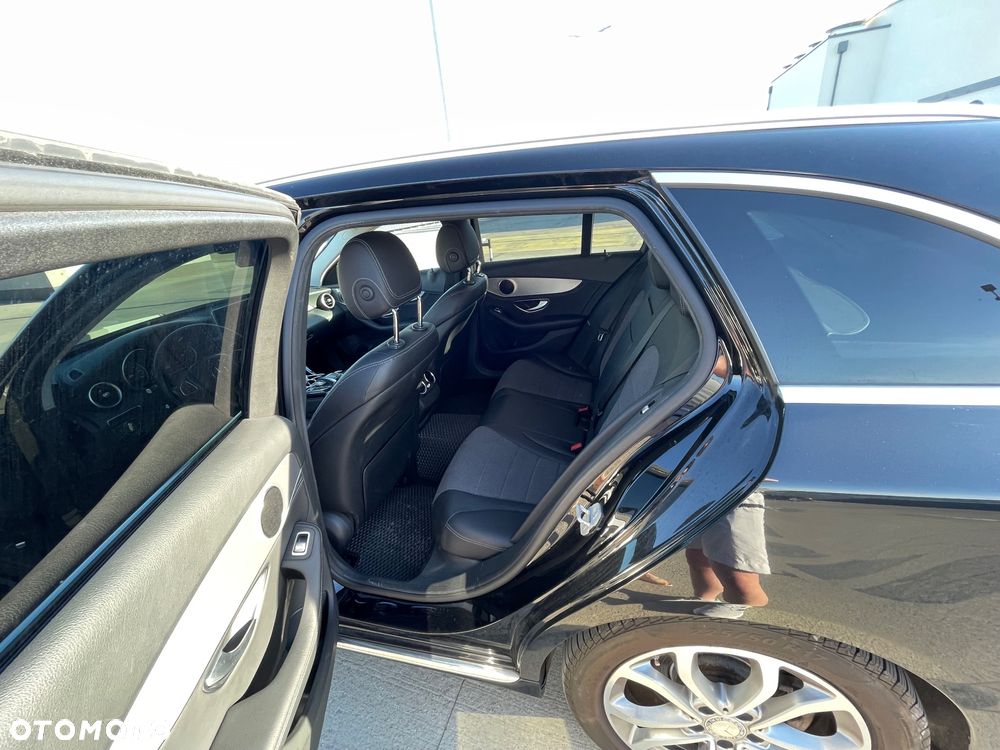 Mercedes-Benz Klasa C 220 CDI 4Matic 7G-TRONIC Edition - 7