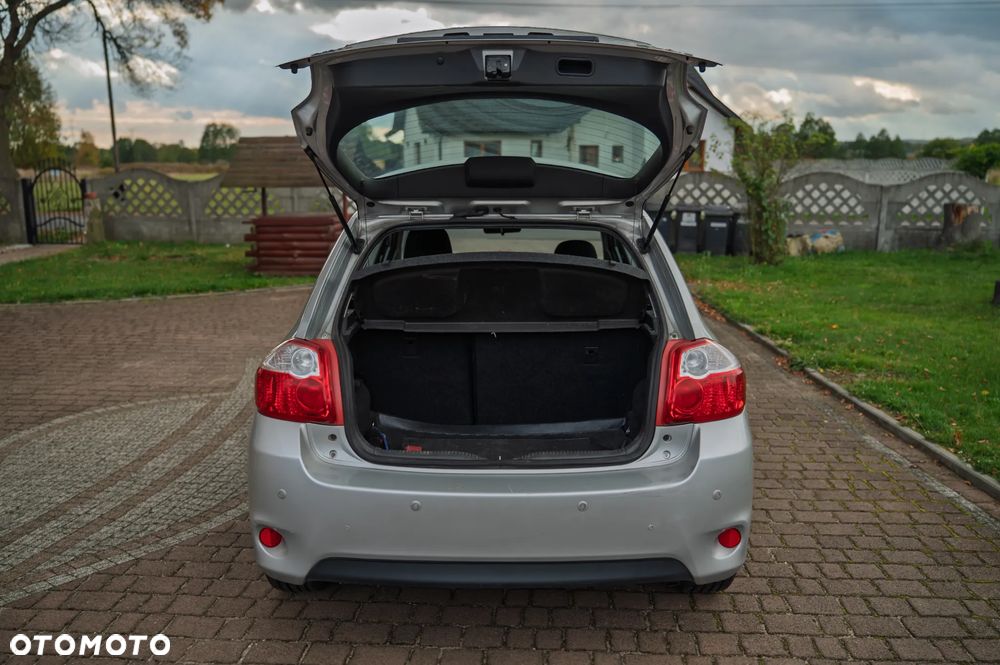 Toyota Auris - 5