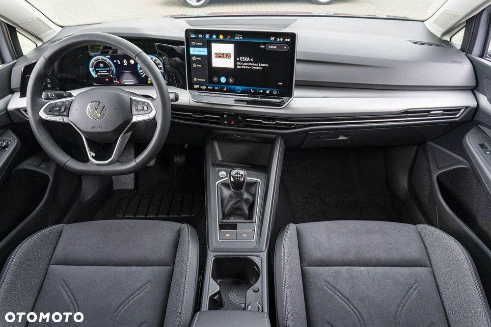 Volkswagen Golf - 17