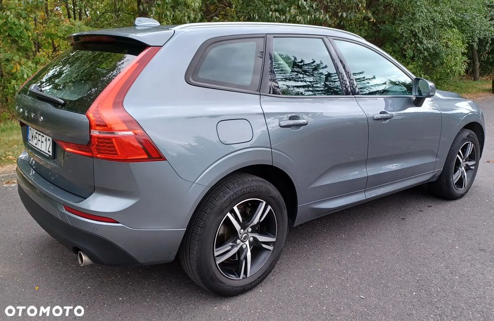 Volvo XC 60 T4 Momentum - 8