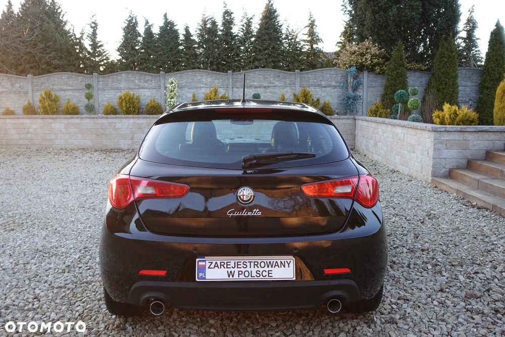 Alfa Romeo Giulietta - 10