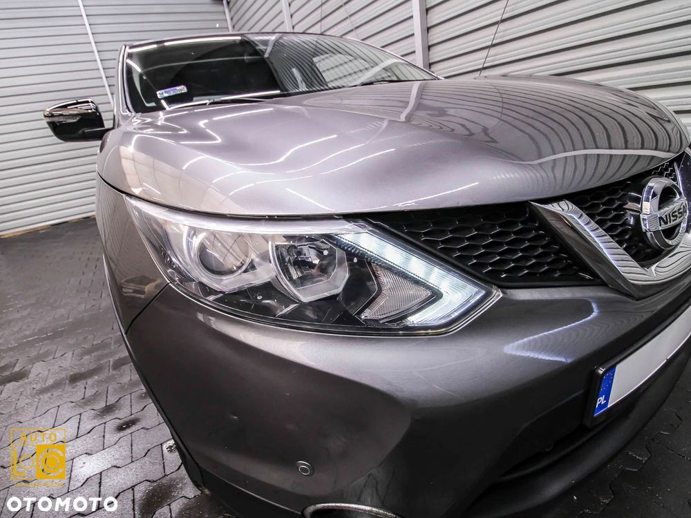 Nissan Qashqai 1.6 DCi ALL-MODE 4x4i N-Connecta - 27