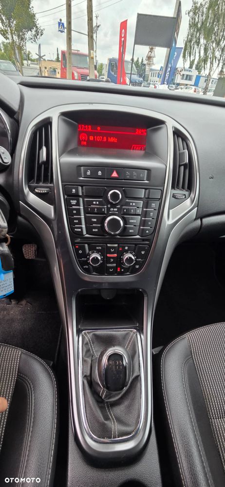 Opel Astra - 28