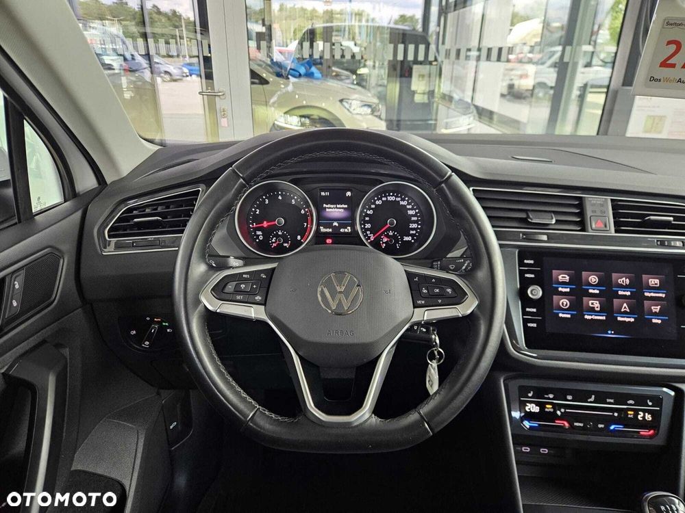 Volkswagen Tiguan - 15