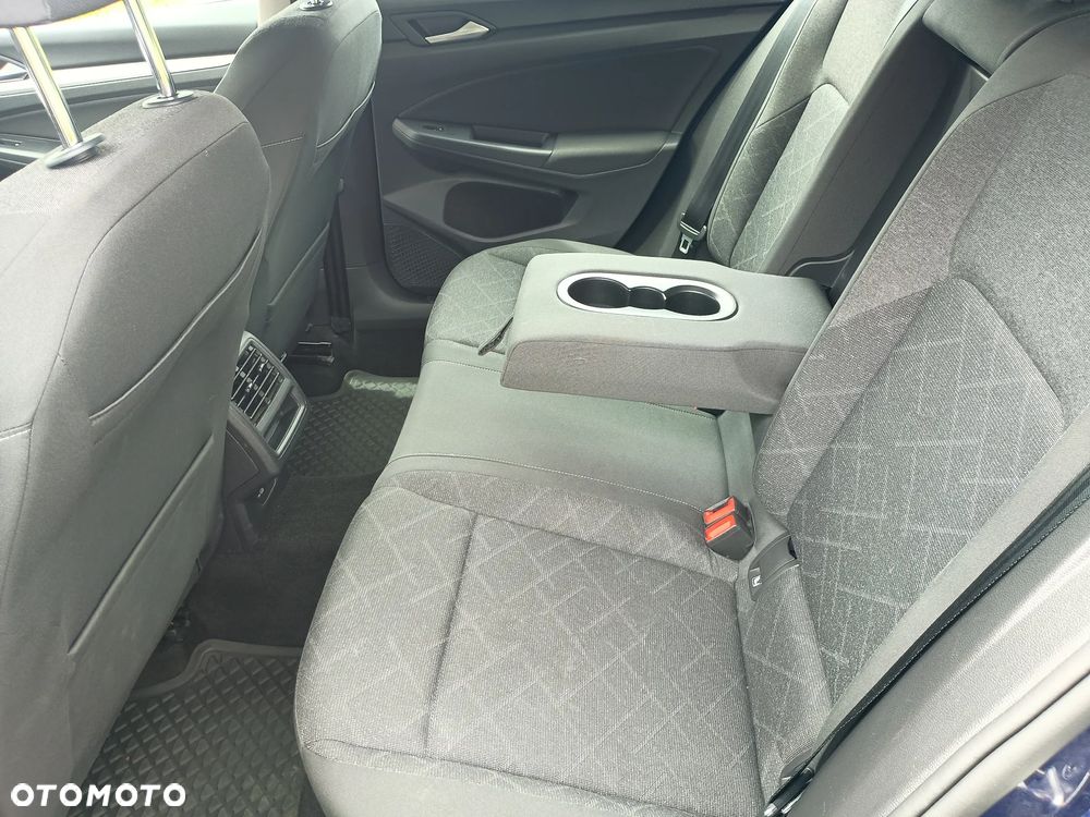 Volkswagen Golf VIII 1.5 TSI EVO Life - 30