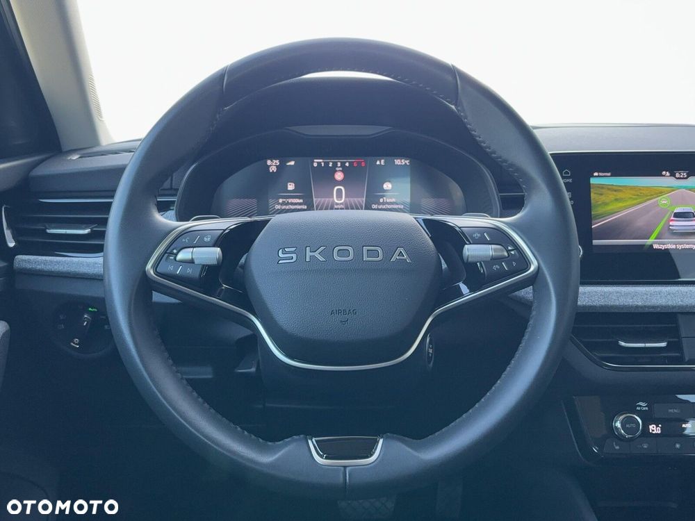 Skoda Kamiq 1.0 TSI Selection DSG - 22