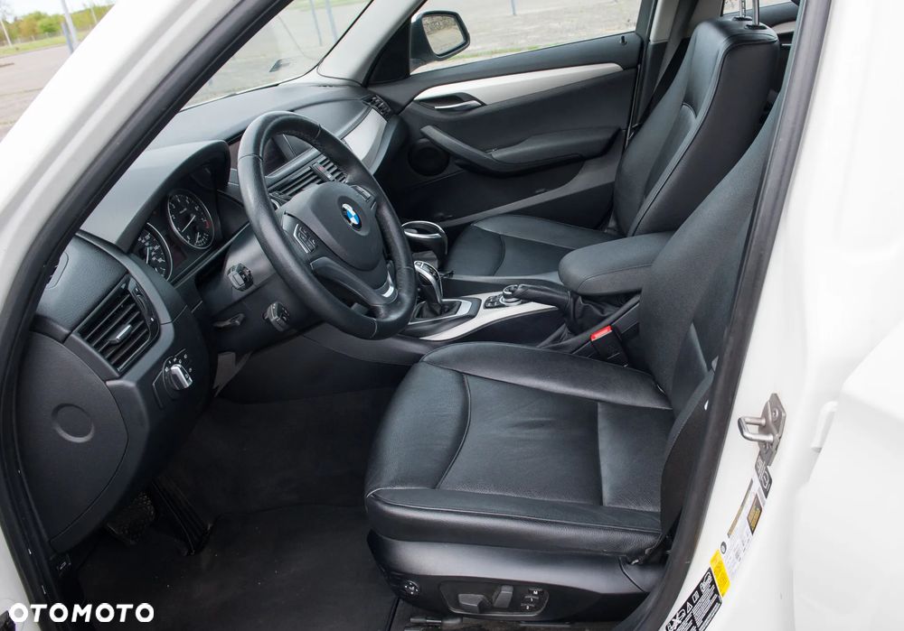 BMW X1 xDrive28i - 8