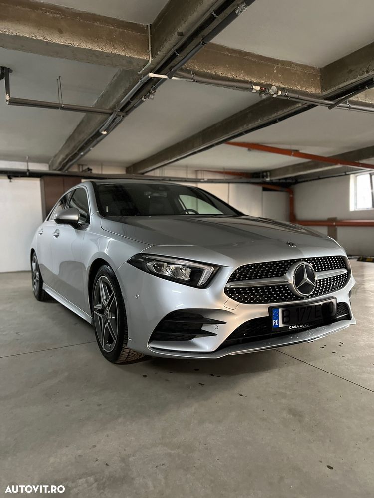 Mercedes-Benz A 220 4MATIC Sedan Aut. - 1