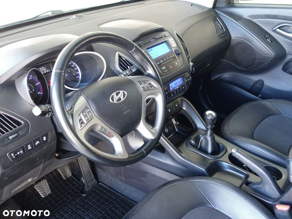 Hyundai ix35 - 13