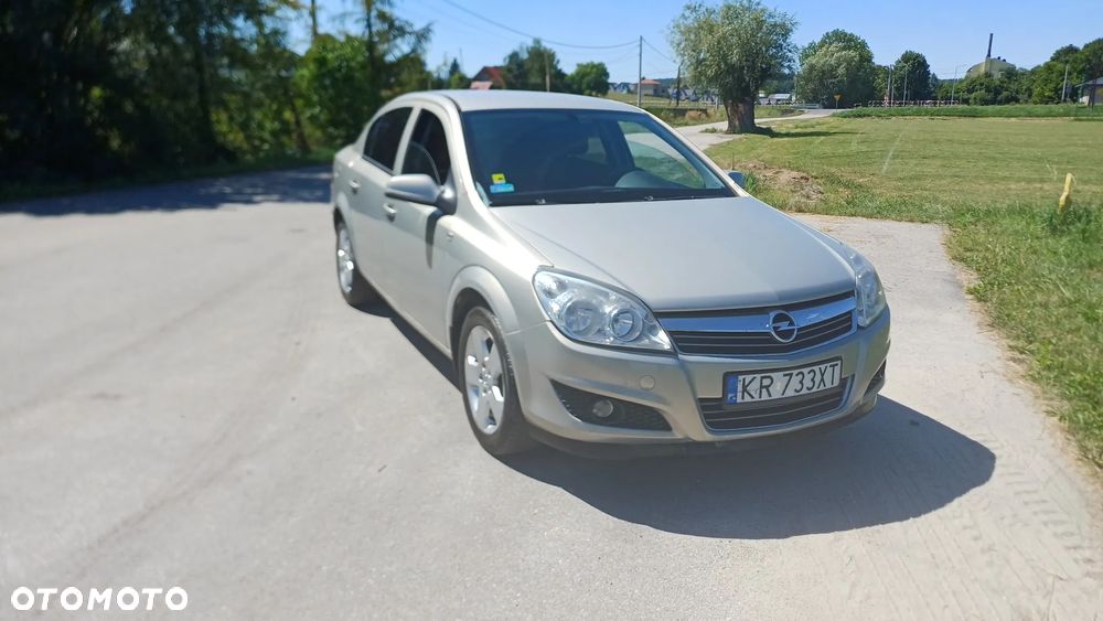 Opel Astra 1.6 Enjoy - 6
