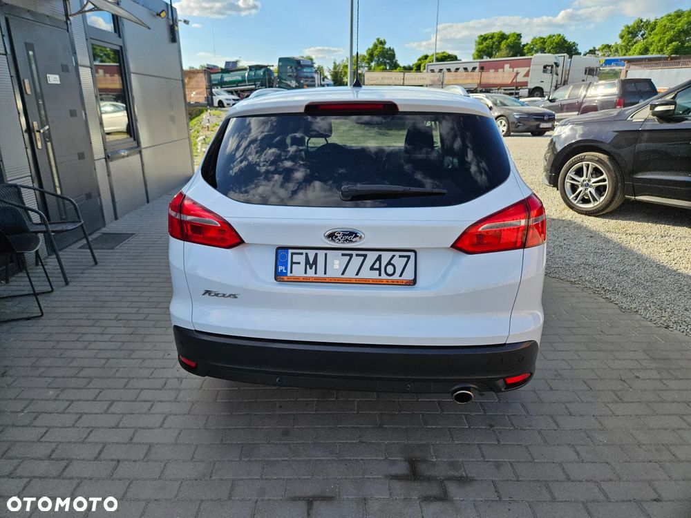 Ford Focus 2.0 TDCi Titanium ASS - 12