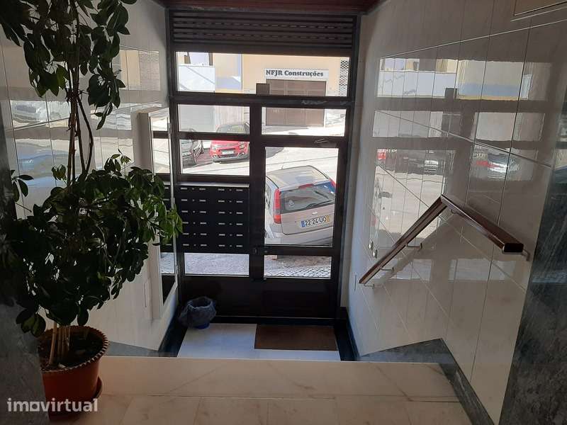 Apartamento em Sintra, Queluz - Grande imagem: 2/13