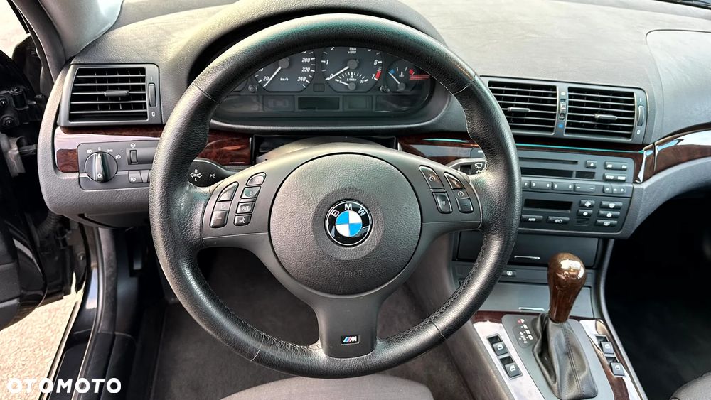 BMW Seria 3 325 Ci - 18