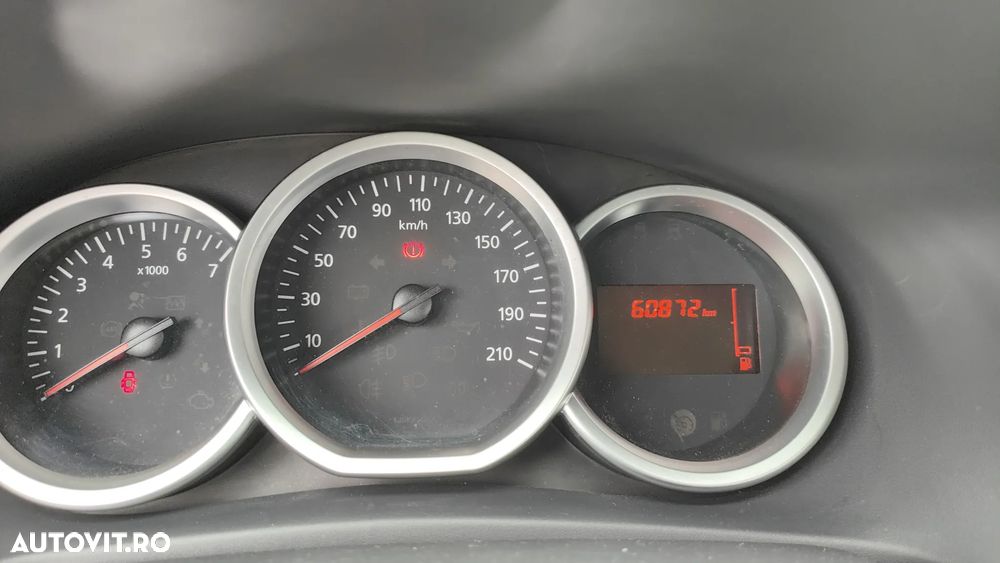 Dacia Logan 1.0 SCe Acces - 8