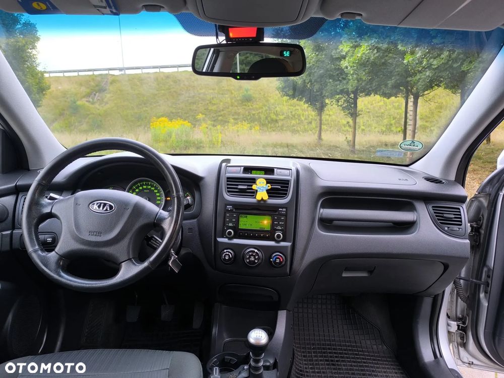 Kia Sportage 2.0 d Tour - 26