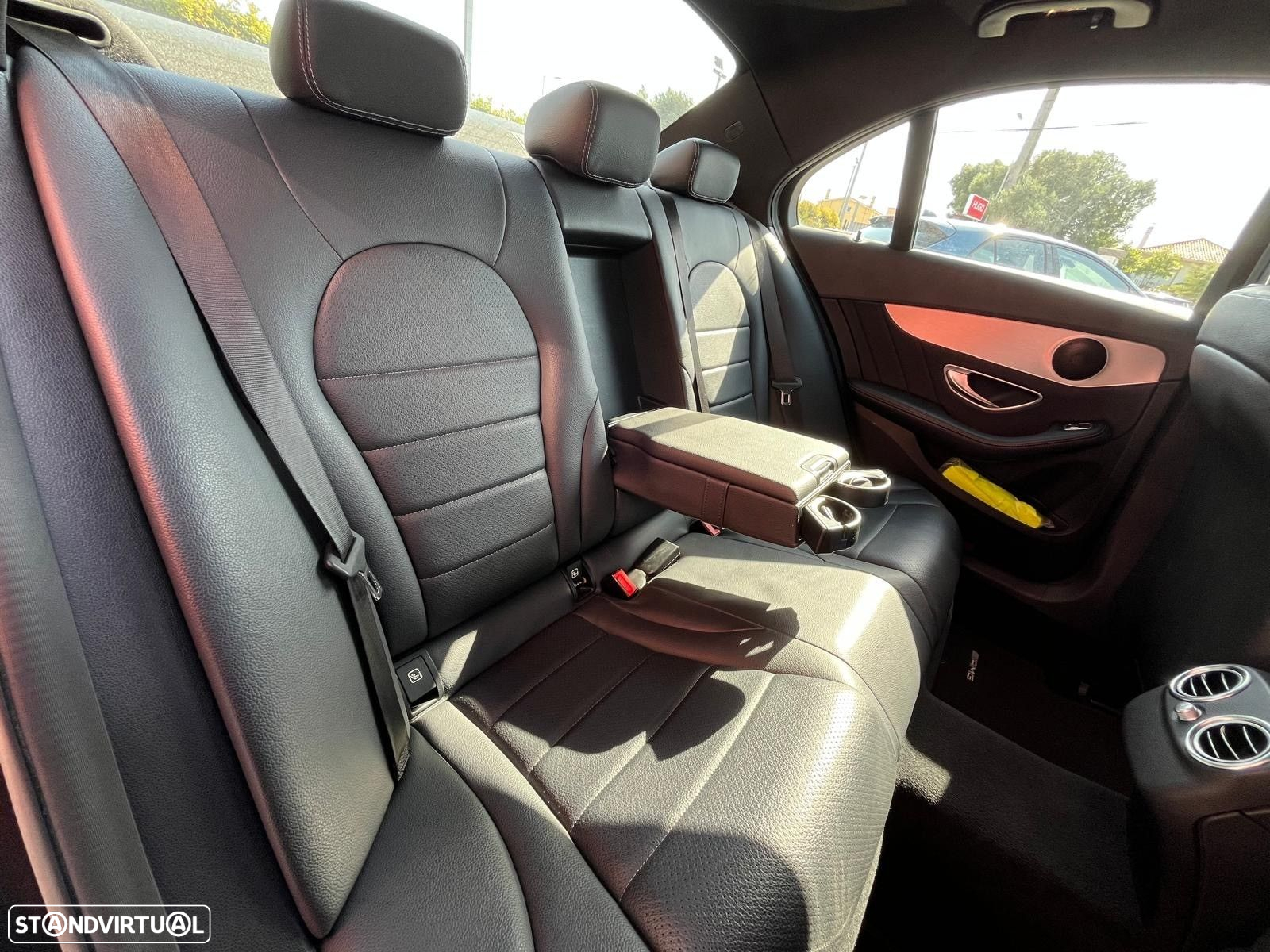 Mercedes-Benz C 220 d AMG Line - 29