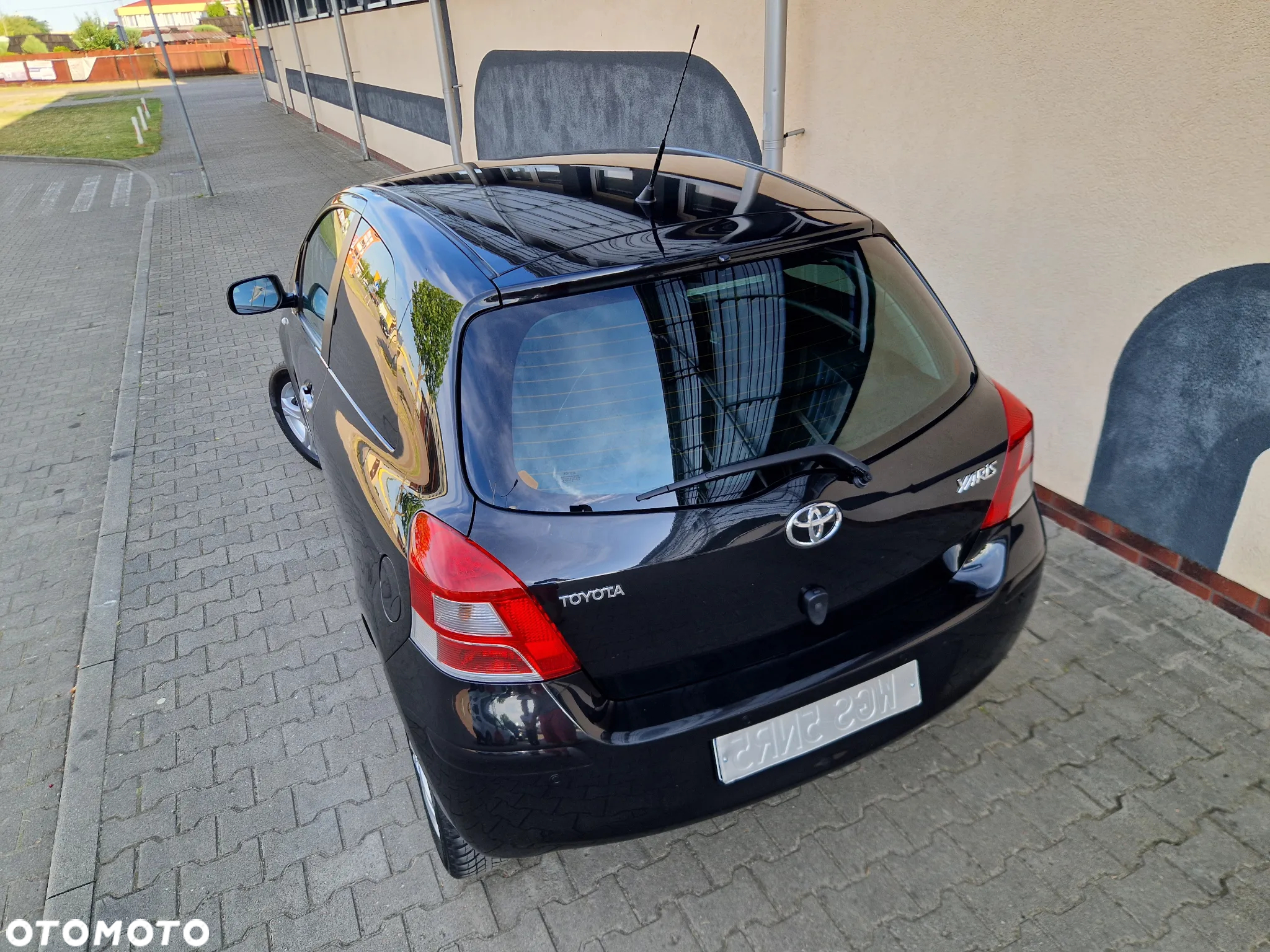Toyota Yaris 1.33 Dynamic - 11