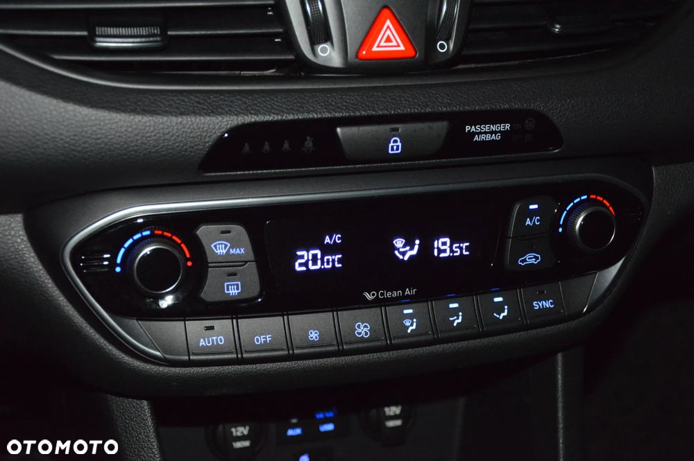 Hyundai i30 1.4 T-GDI Trend - 24