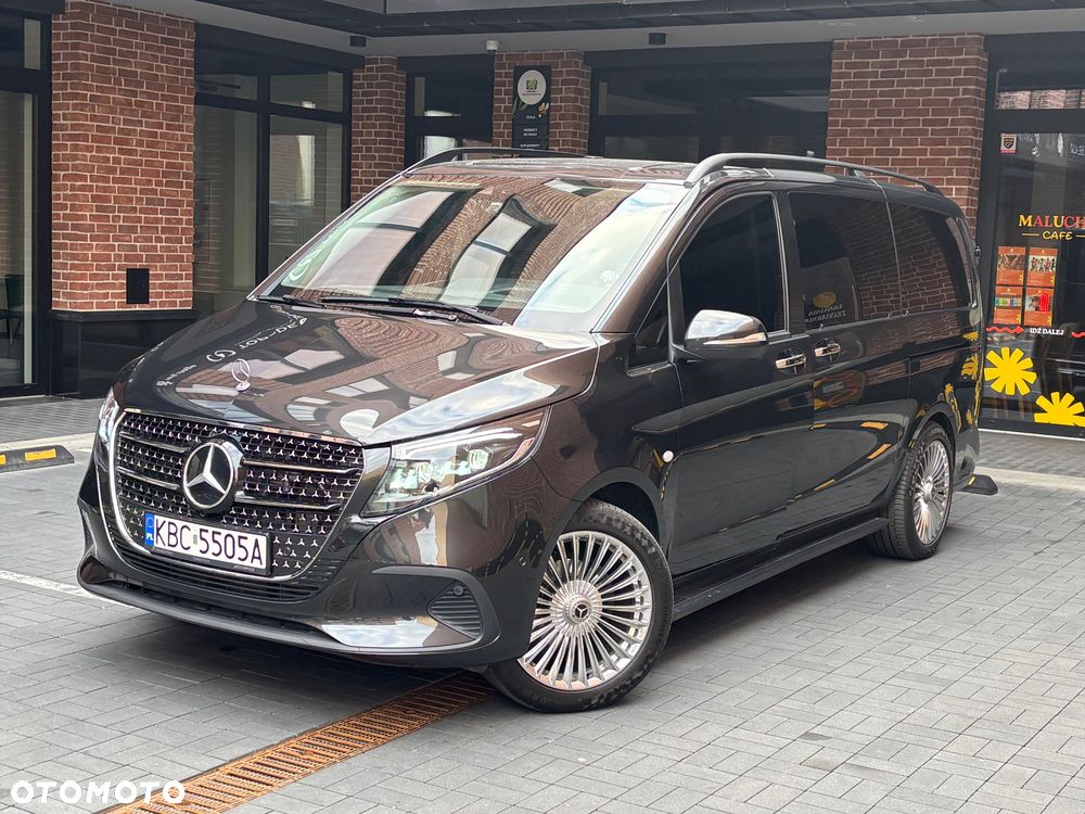 Mercedes-Benz Klasa V - 30