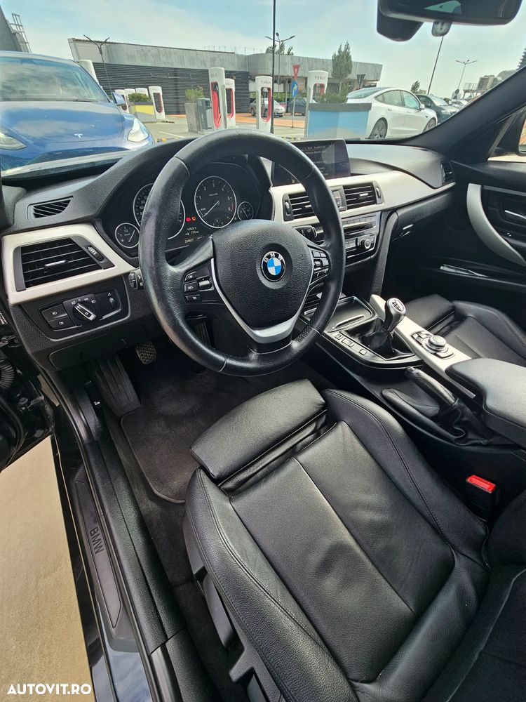 BMW Seria 3 320d Sport Line - 21