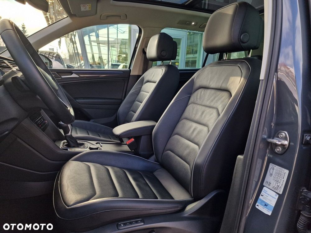 Volkswagen Tiguan 2.0 TDI SCR 4Mot Elegance DSG - 12