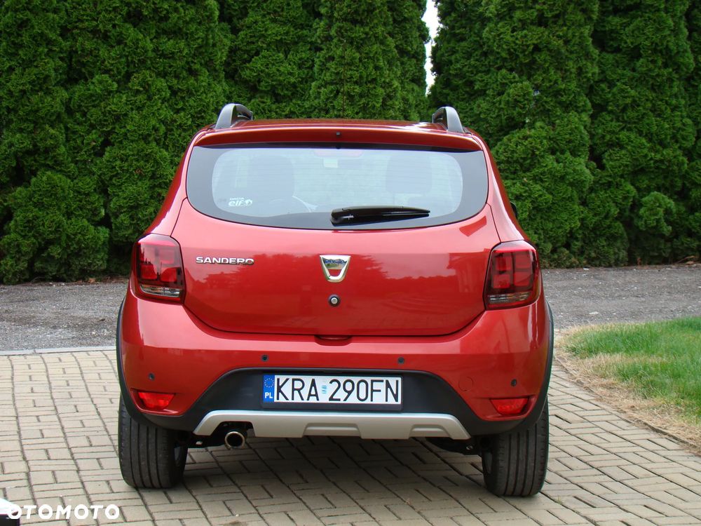 Dacia Sandero Stepway 0.9 TCe Laureate S&S EU6 - 9