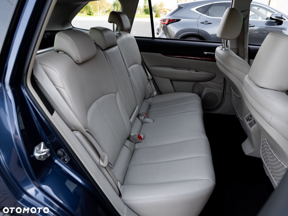 Subaru Outback 3.6 R Exclusive Navi - 7