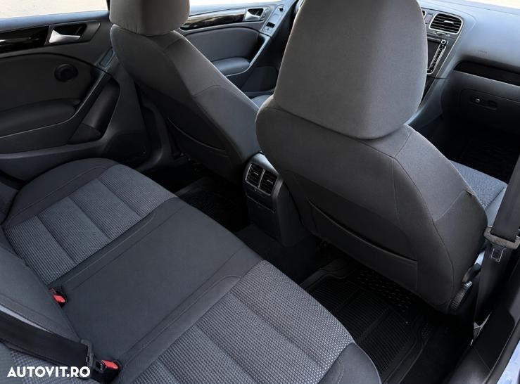 Volkswagen Golf 1.6 Highline - 8