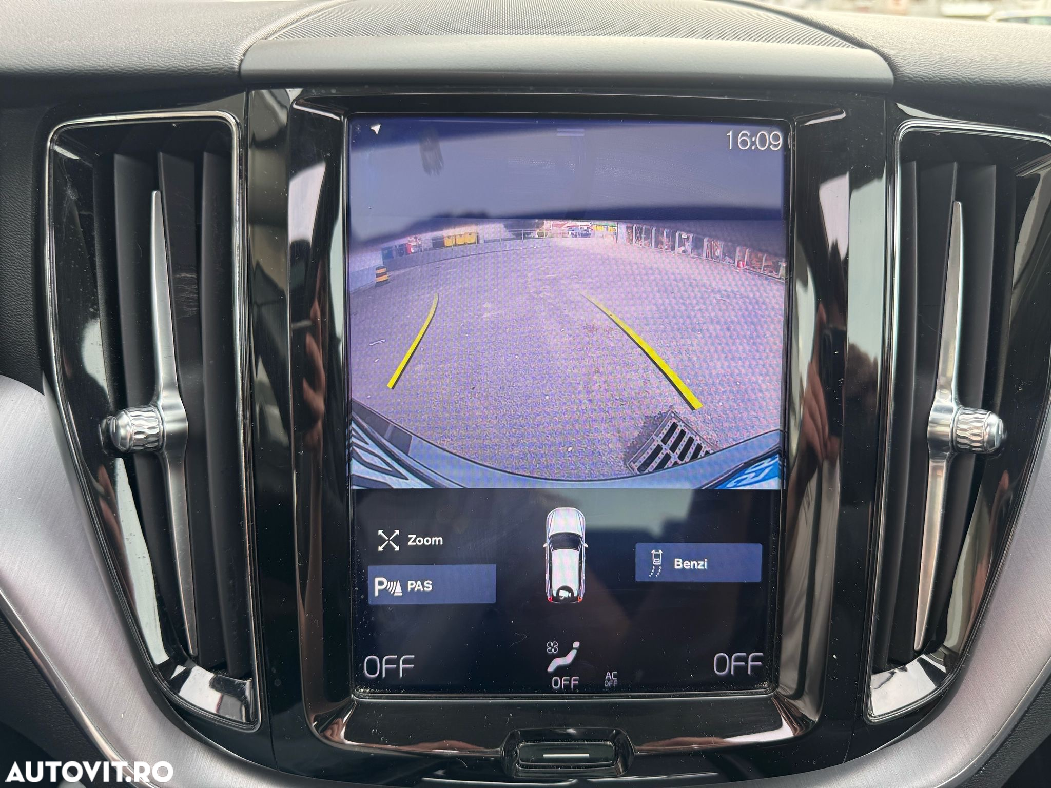Volvo XC 60 D4 Geartronic Momentum - 6