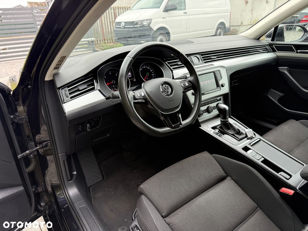 Volkswagen Passat 2.0 TDI BMT Highline DSG - 8