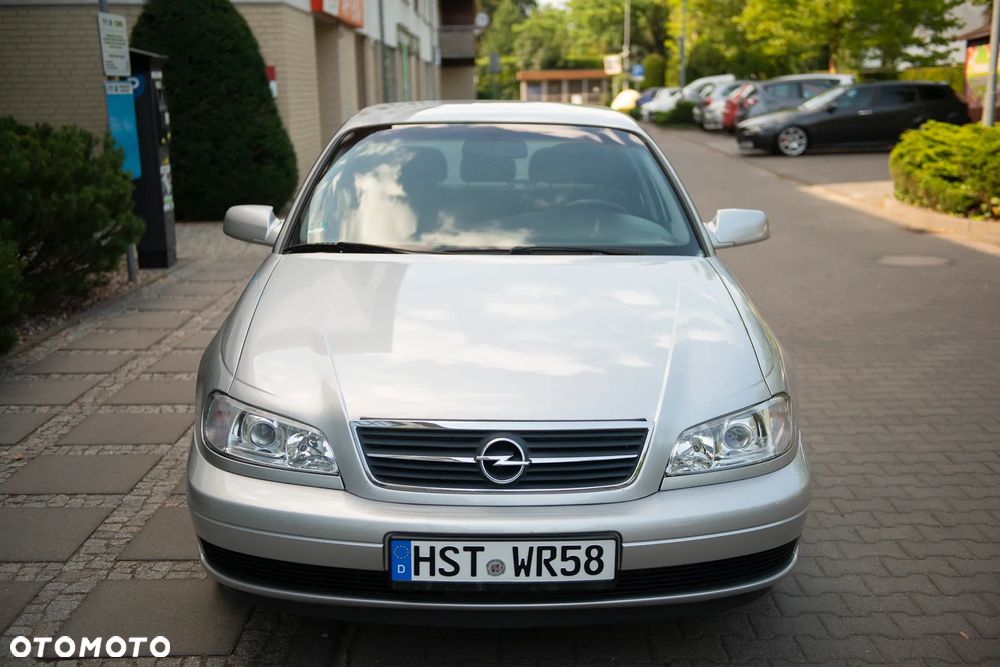 Opel Omega 2.2 Elegance - 7