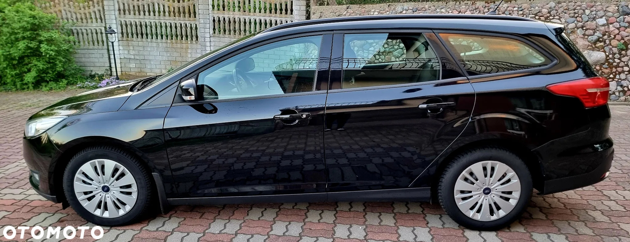 Ford Focus 1.5 TDCi Black Edition - 2