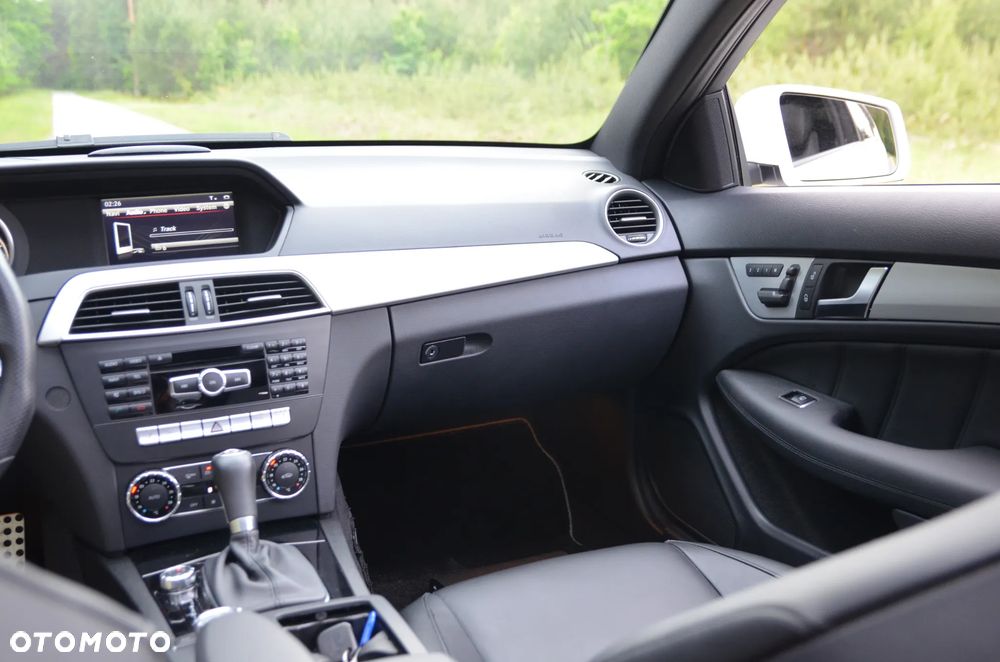 Mercedes-Benz Klasa C AMG 63 S AMG Speedshift MCT 9G - 20