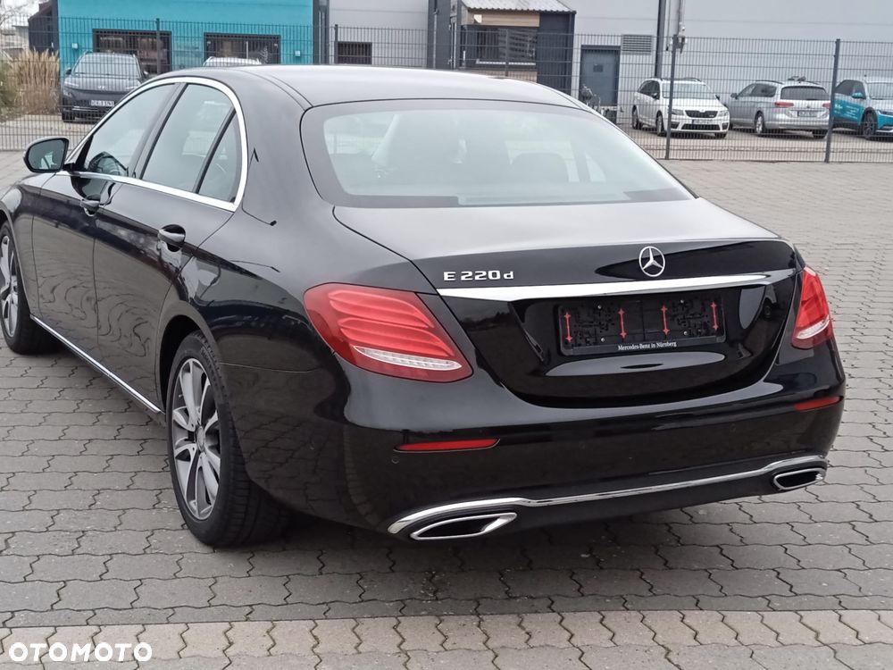Mercedes-Benz Klasa E 220 d 9G-TRONIC Avantgarde - 9