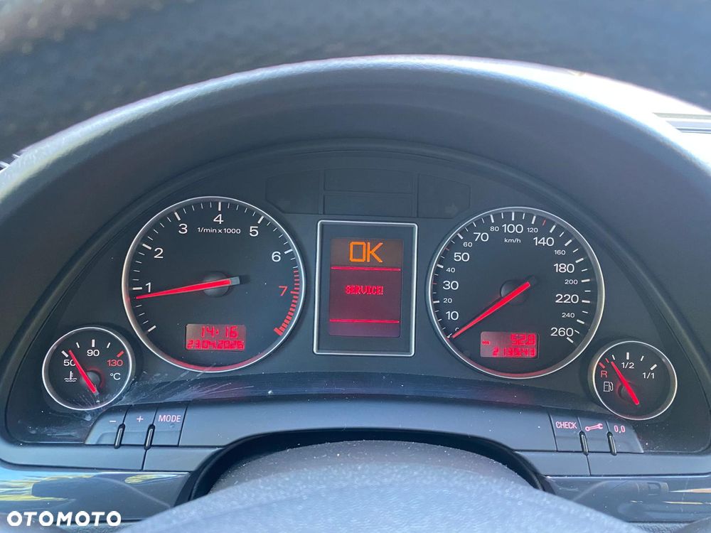 Audi A4 Limousine 1.8 T - 16