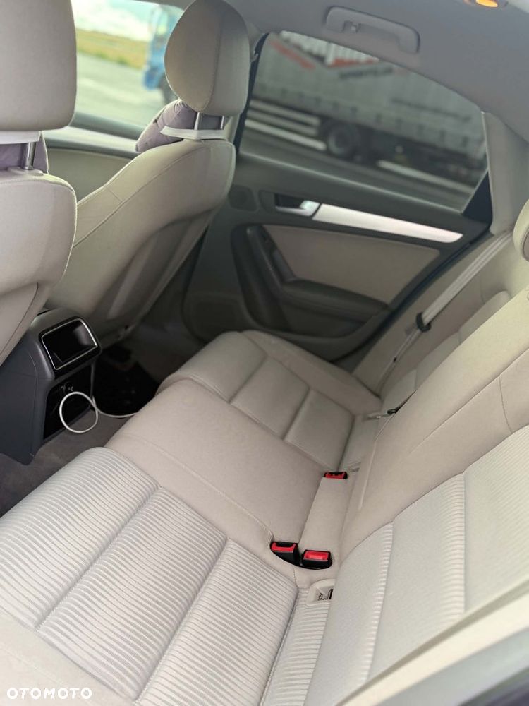 Audi A4 Limousine 2.0 TDI - 10