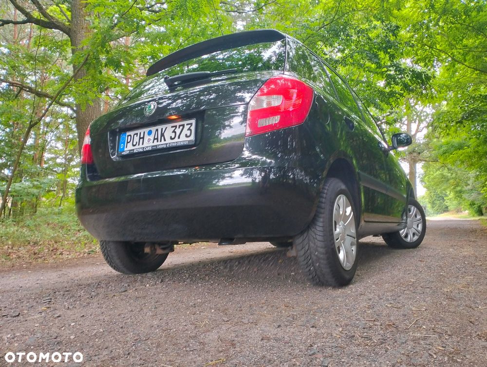 Skoda Fabia 1.2 HTP Active - 15